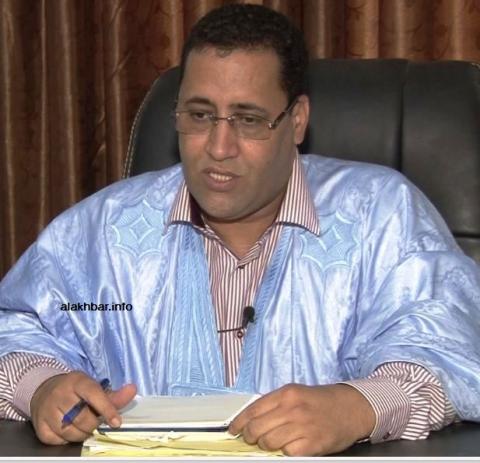 منسق حملة التعديلات الدستورية في نواكشوط وزير الاقتصاد والمالية المختار ولد اجاي